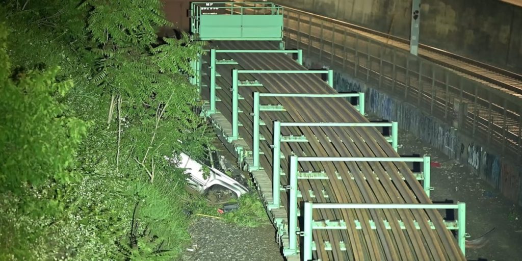 Train narrowly misses hitting crashed truck on tracks in NE Portland - Fox 12 Oregon