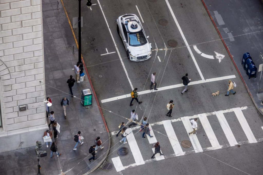 Driverless cars are mostly safer than humans – but worse at turns - New Scientist