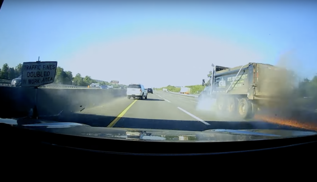 VIDEO: Dump truck barrels through concrete barrier on New Jersey Turnpike - CDLLife