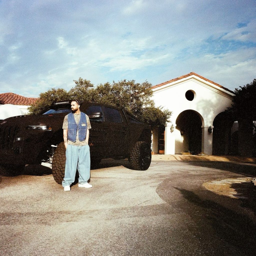 Drake Shows Off His New Apocalypse Super Truck 4×4 - duPont REGISTRY