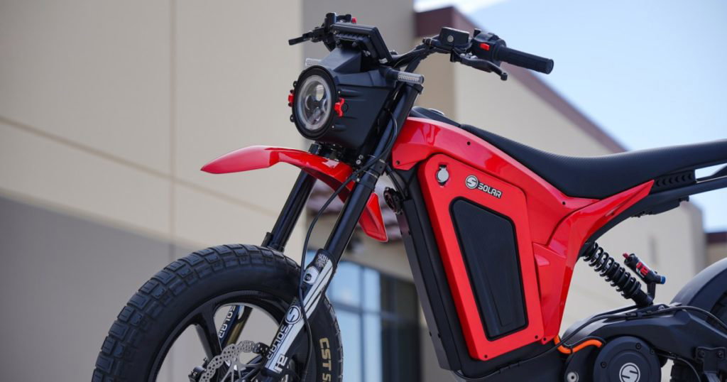 Lightweight and low cost Solar Eclipse Race Edition electric motorcycle - The Manual