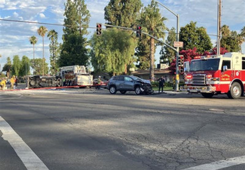 Truck flips over after crash at 9th most ticketed intersection in Clovis - KMPH Fox 26