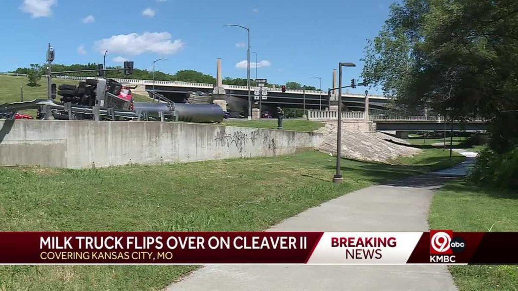 Minor injuries reported after truck overturns, spills milk on highway exit ramp in Kansas City - KMBC Kansas City