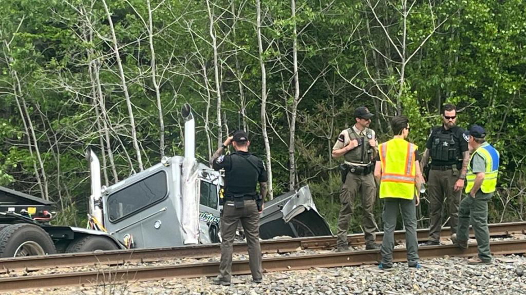 Semi-truck crash on train tracks, Stockton Springs, Maine - NewsCenterMaine.com WCSH-WLBZ