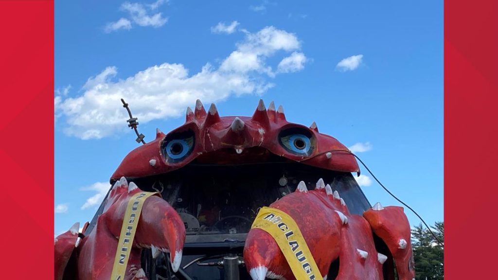 Monster truck crash at Topsham Fairgrounds injures several | newscentermaine.com - NewsCenterMaine.com WCSH-WLBZ