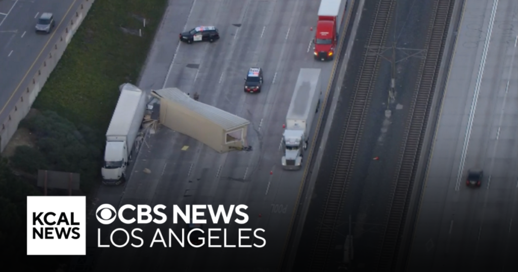 Truck driver hit by mobile home that fell of big rig in Pasadena speaks out - CBS Los Angeles