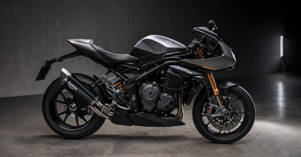 Speed Read: The Breitling x Triumph Speed Triple 1200 RR - Bike EXIF