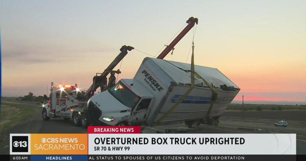 Overturned box truck causes mess of traffic on Highway 70 - CBS Sacramento