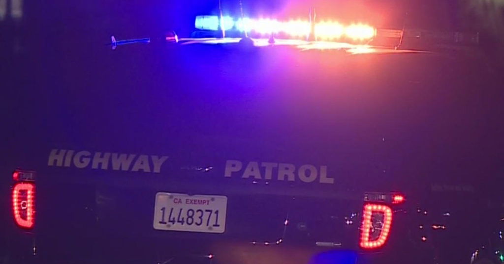 Driver of disabled car on Highway 101 in Palo Alto killed after getting hit by other vehicles - CBS San Francisco