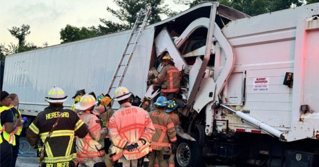 Major delays expected, rescue underway after trash truck collides with tractor trailer on I-83 in Timonium - CBS News