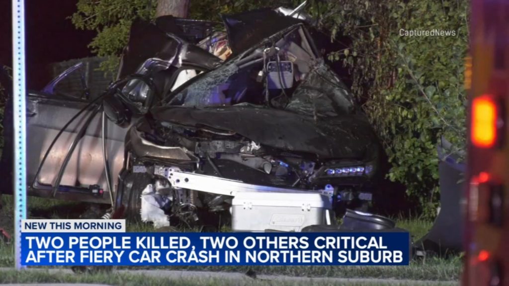 2 killed, 2 critically injured in fiery single-car crash in Lindenhurst, police say - WLS-TV