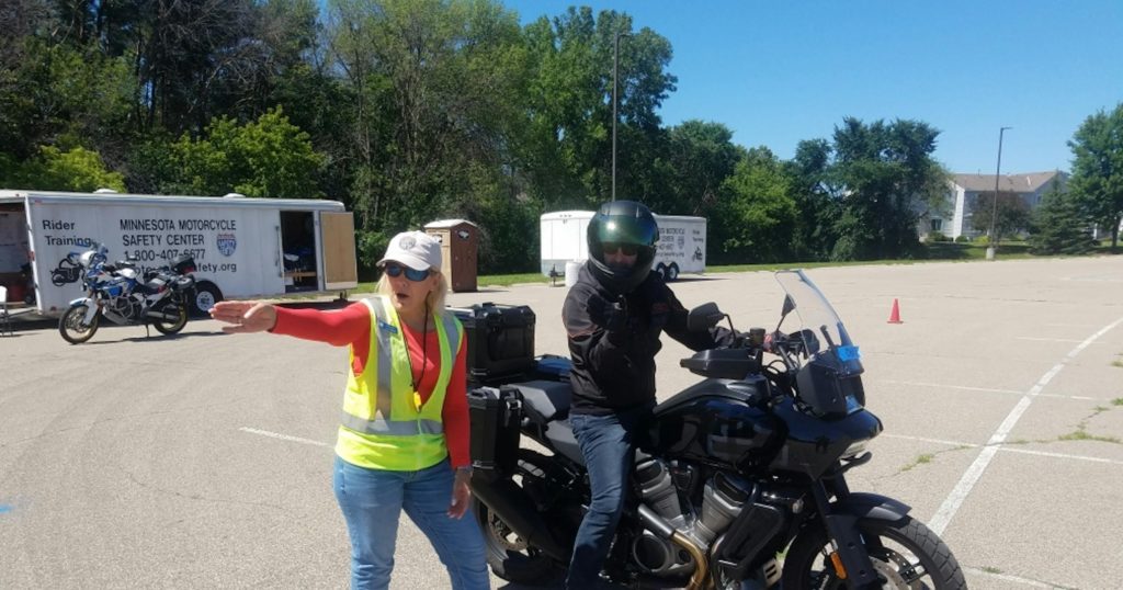 Motorcycle training classes seek to increase safety, reduce fatalities - Star Tribune