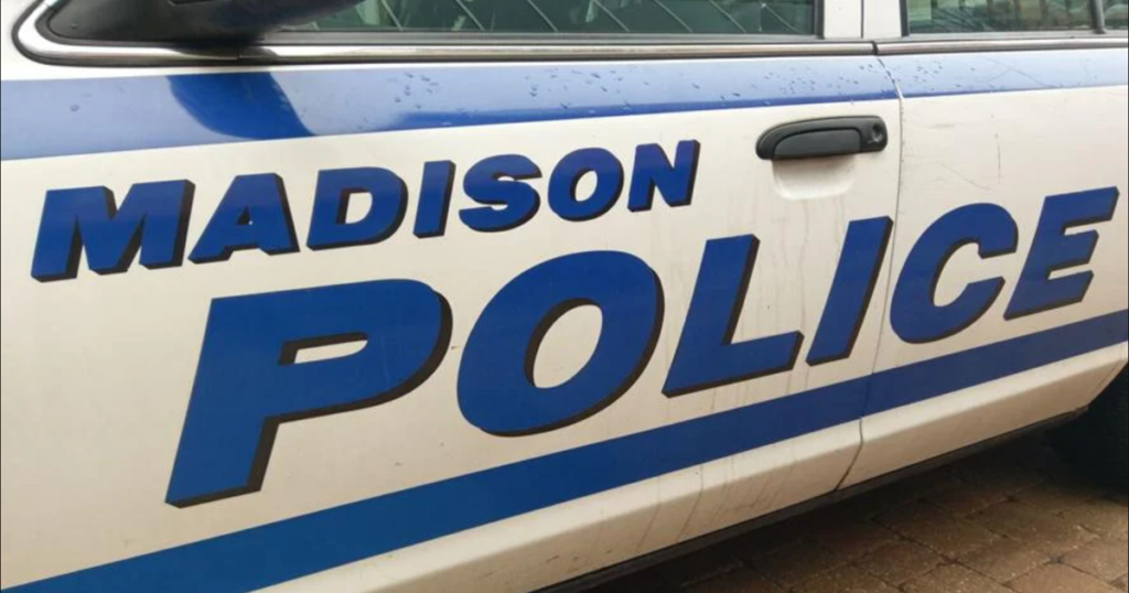 Madison police investigating string of car break-ins - Channel3000.com - WISC-TV3