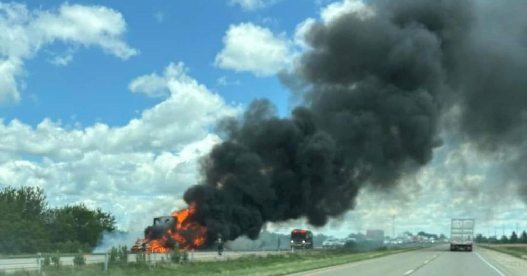 Truck and camper burns Saturday between Ottawa and Utica - Starved Rock Media