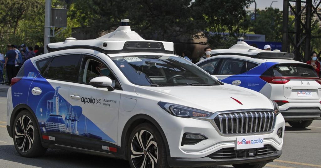 A driverless car hits a person crossing against the light in China, highlighting a challenge for AI - Imperial Valley Press