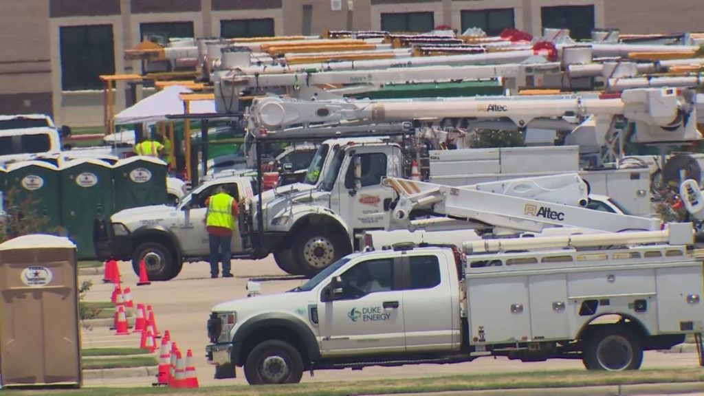 Why are CenterPoint repair trucks sitting in parking lots? Here's what we found out - KHOU.com