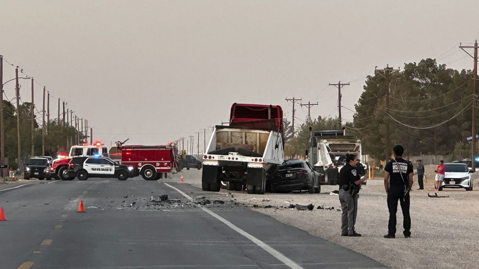 Crash involving dump truck closes lanes in Horizon City - KFOX El Paso