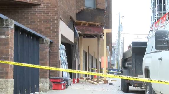 Garbage truck damages Campustown apartment building - Yahoo! Voices