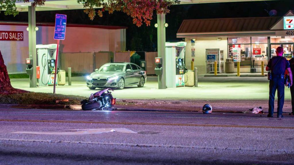 2 taken to hospital after motorcycle crash in Fort Myers - NBC2 News